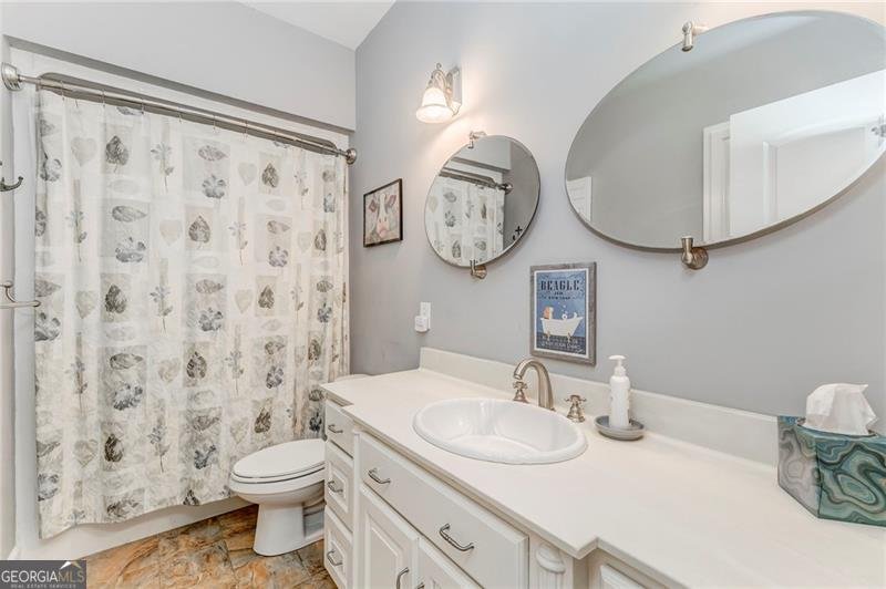 135 OAKLAND Court Tallapoosa - 31