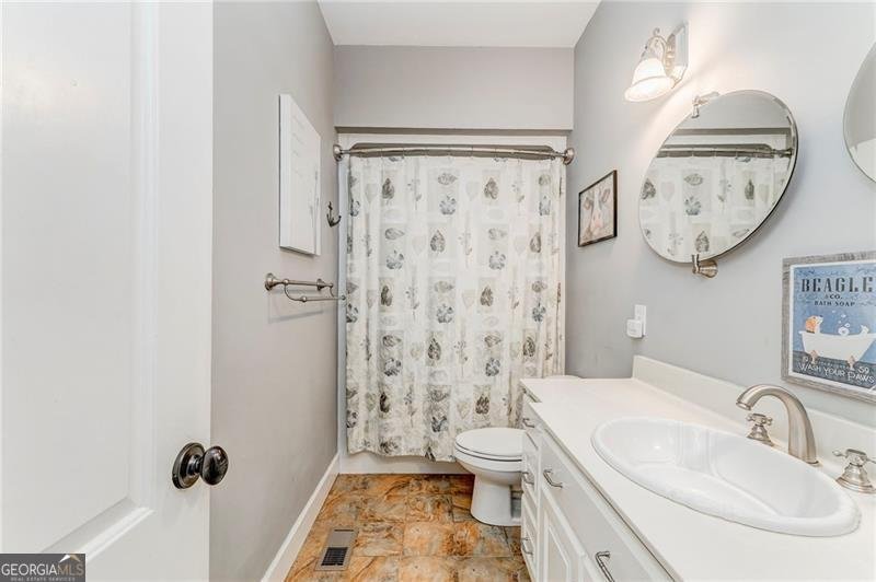 135 OAKLAND Court Tallapoosa - 32