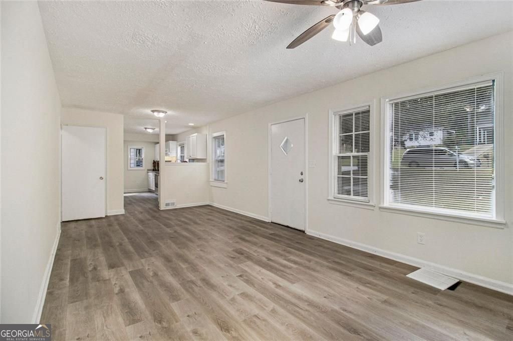 1884 Meadow Lane Decatur - 9