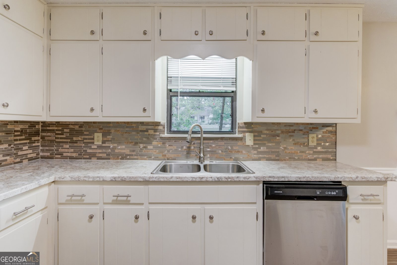 2405 IVY Way Snellville - 7