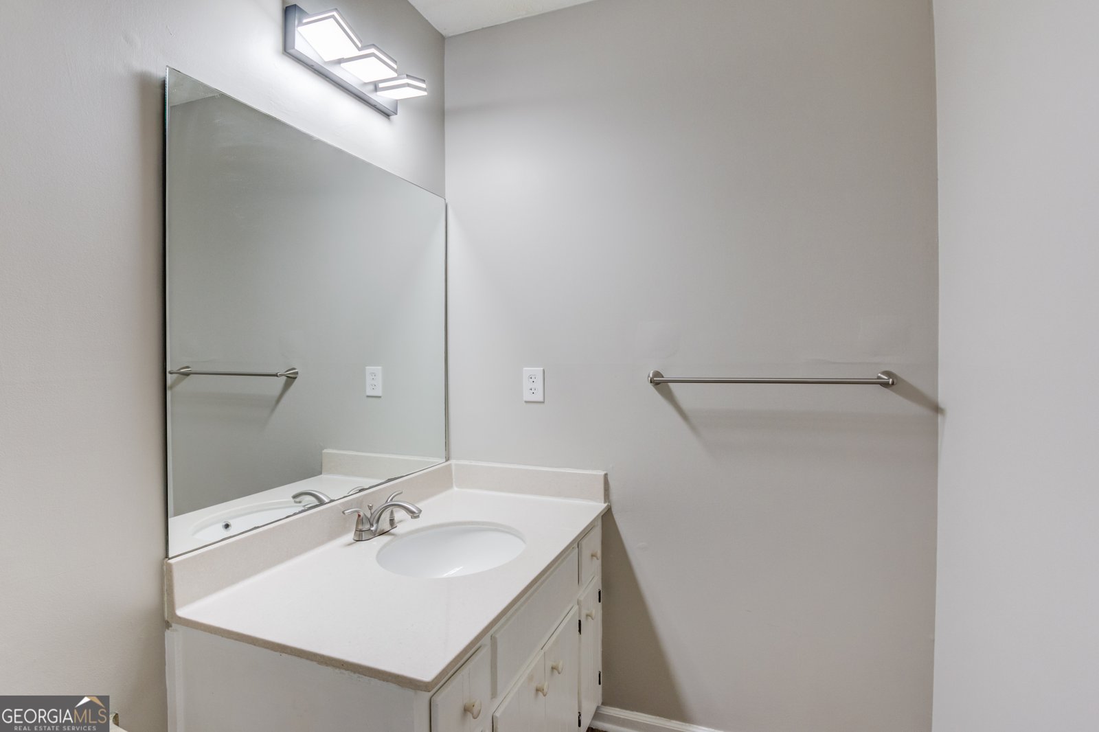 2405 IVY Way Snellville - 9