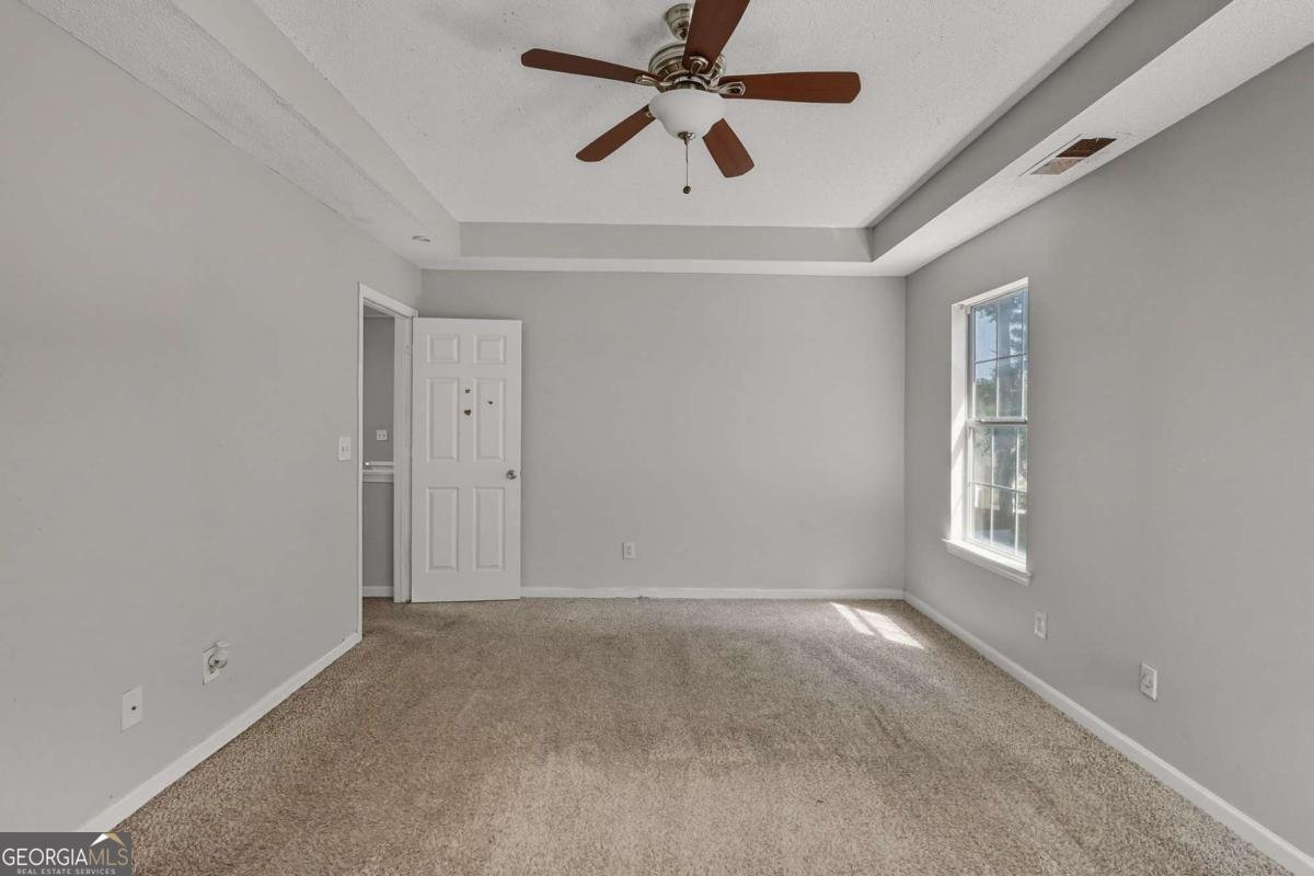 1651 ISLEWORTH Circle College Park - 16