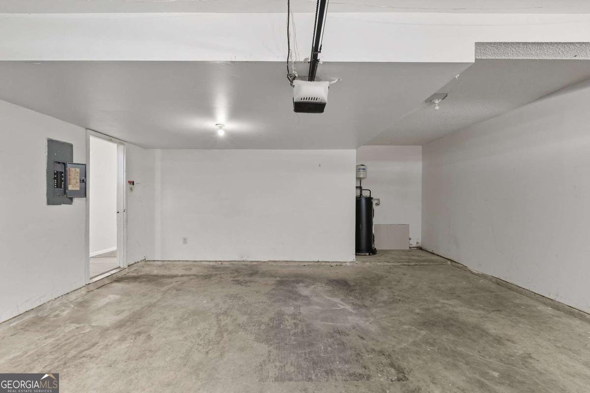 1651 ISLEWORTH Circle College Park - 23