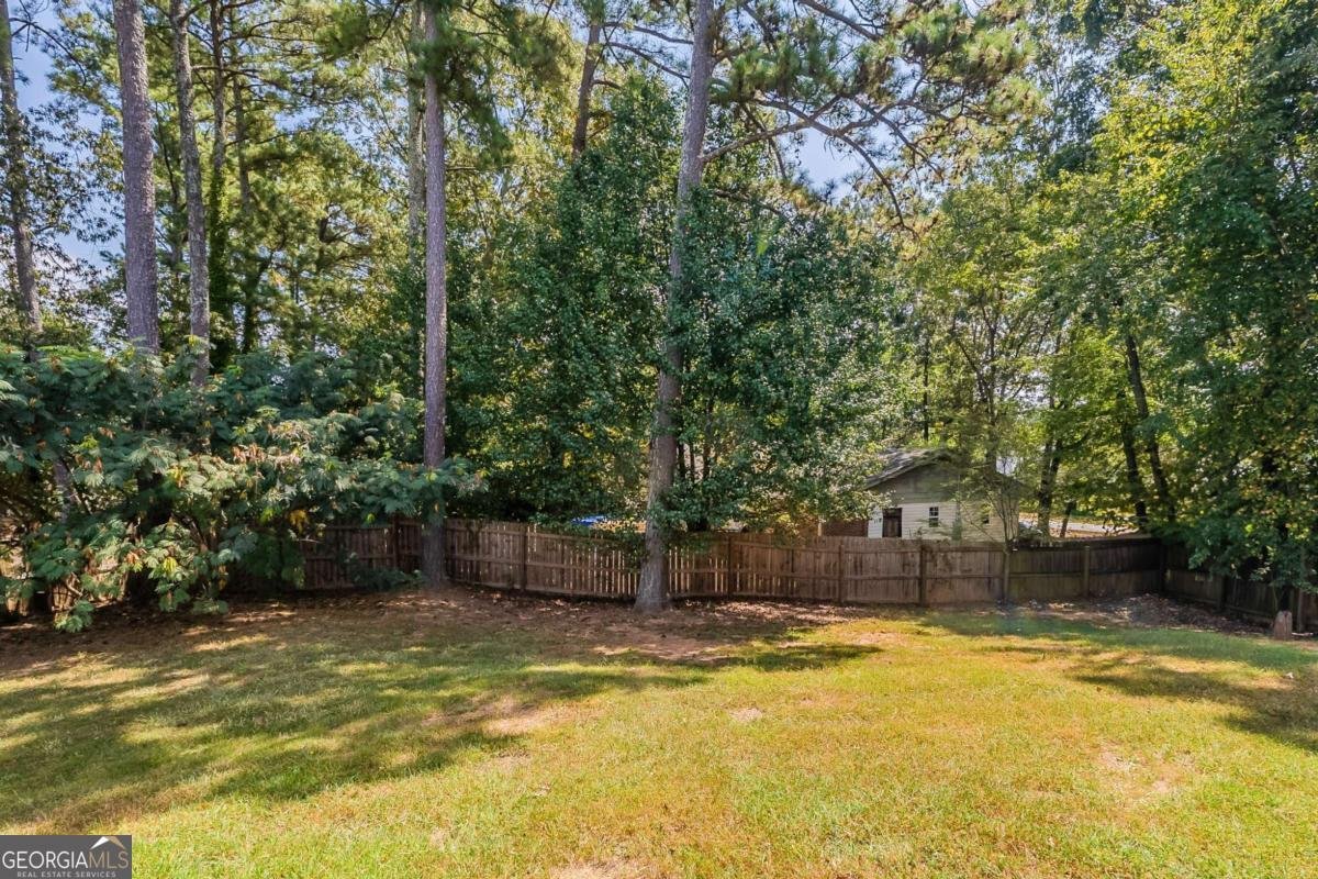 1651 ISLEWORTH Circle College Park - 26