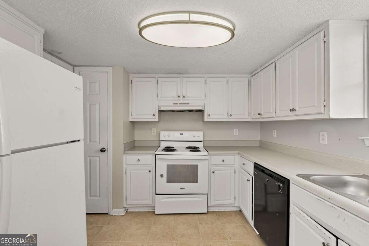 1651 ISLEWORTH Circle College Park - 3