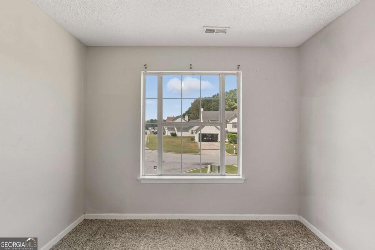 1651 ISLEWORTH Circle College Park - 9