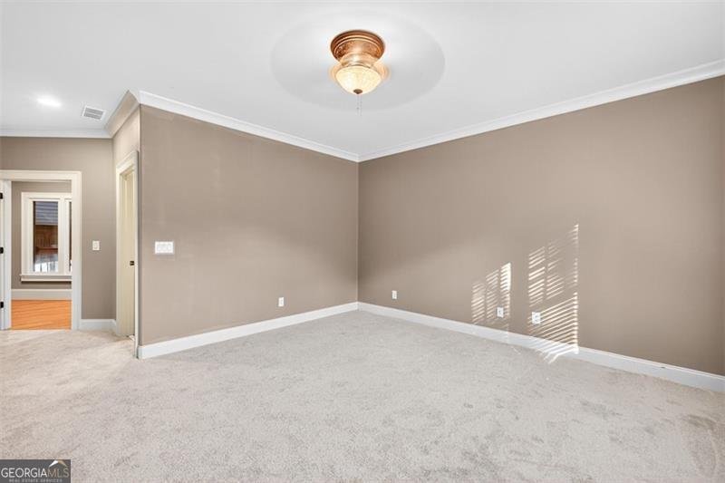 5829 SWINGING GATE Gainesville - 46