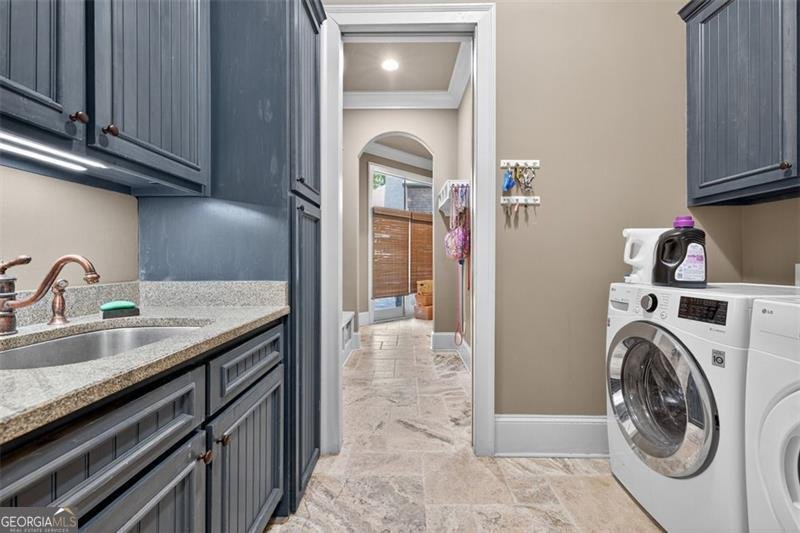 5829 SWINGING GATE Gainesville - 60