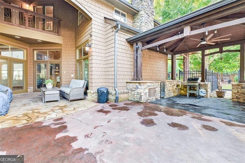 5829 SWINGING GATE Gainesville - 65