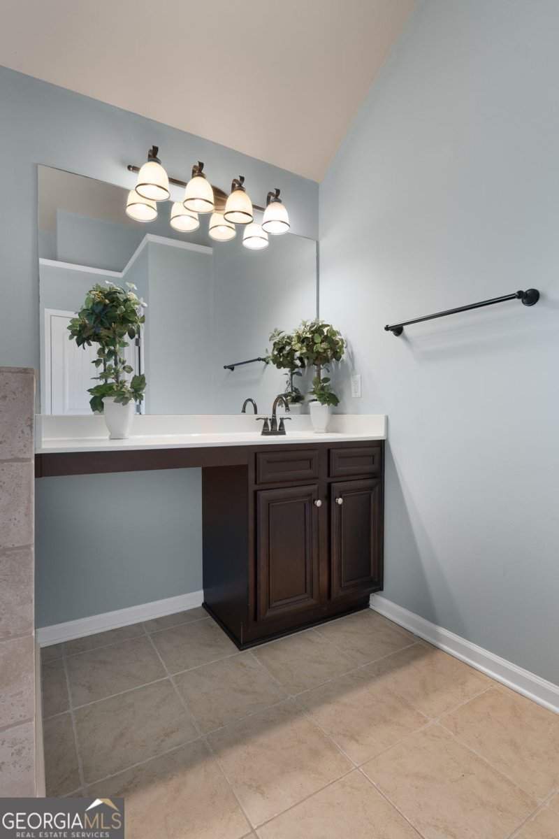 114 Berkeley Way Hampton - 36