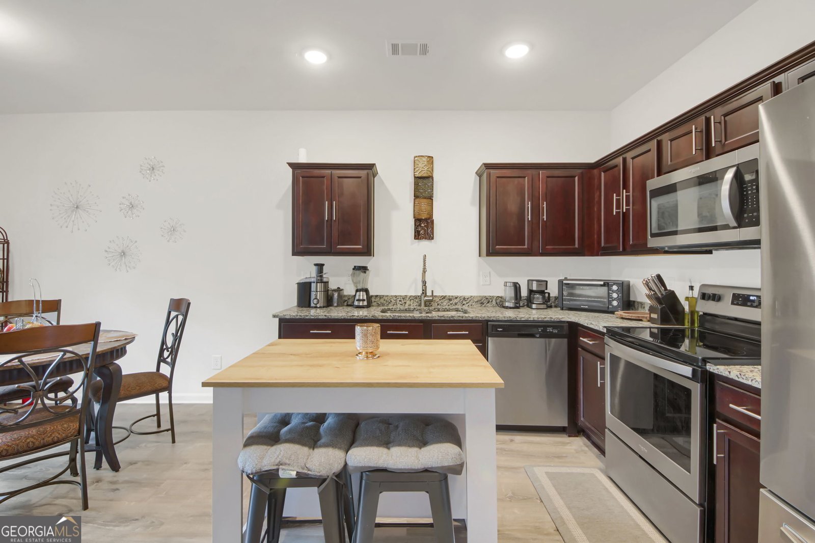 11924 Fuller Street Hampton - 9