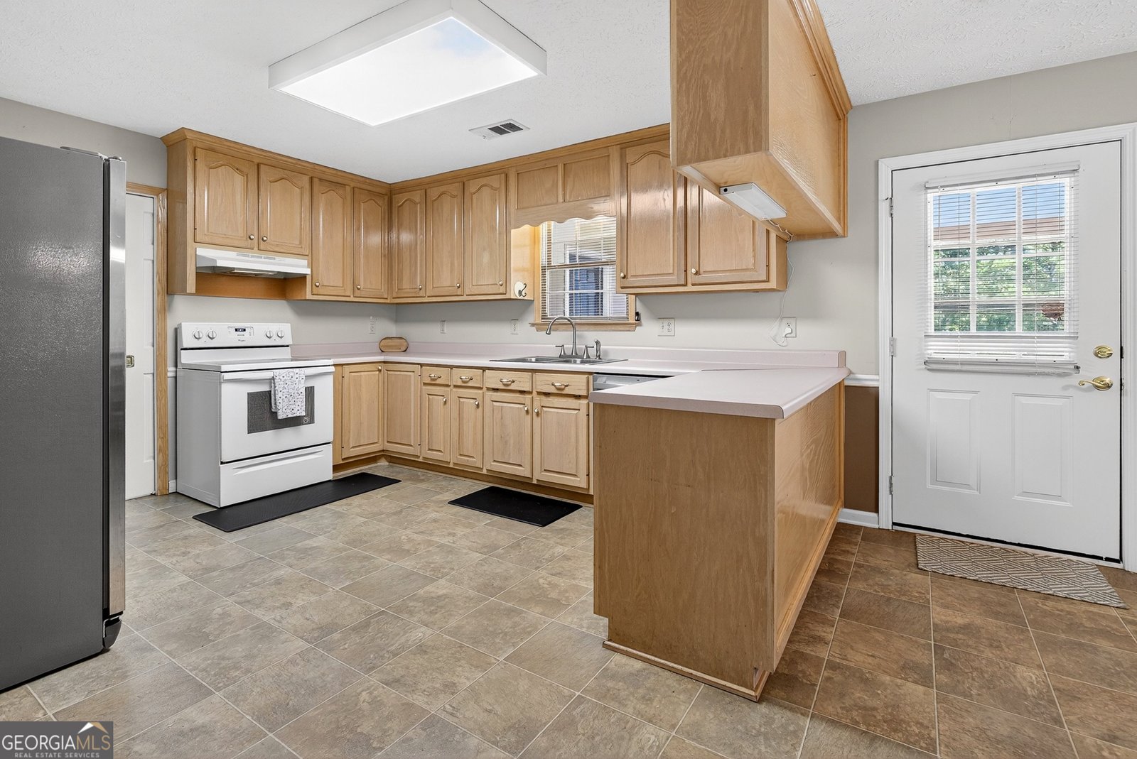 466 Minter Drive Hampton - 48
