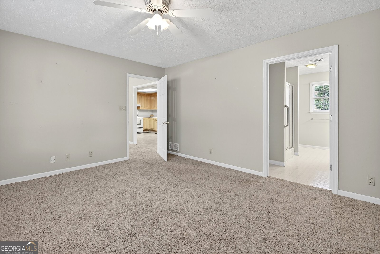 466 Minter Drive Hampton - 52