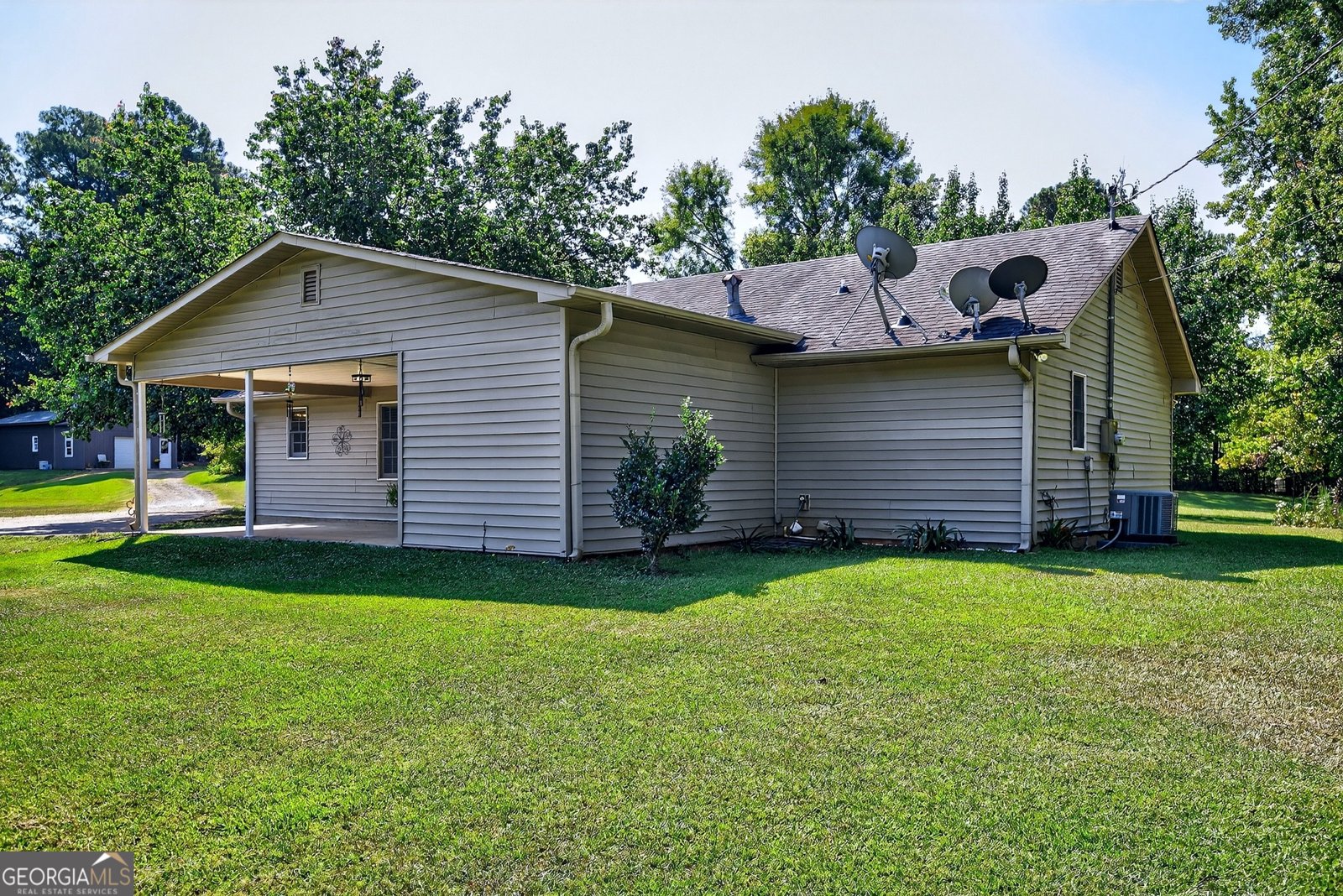 466 Minter Drive Hampton - 63