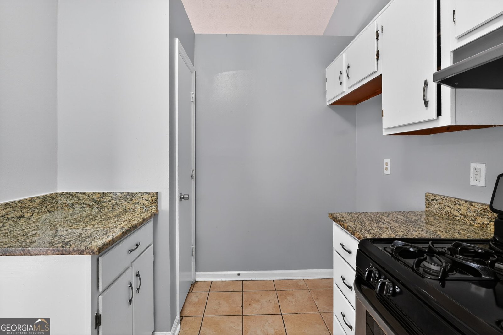 5123 Woodbridge Trail Stone Mountain - 12