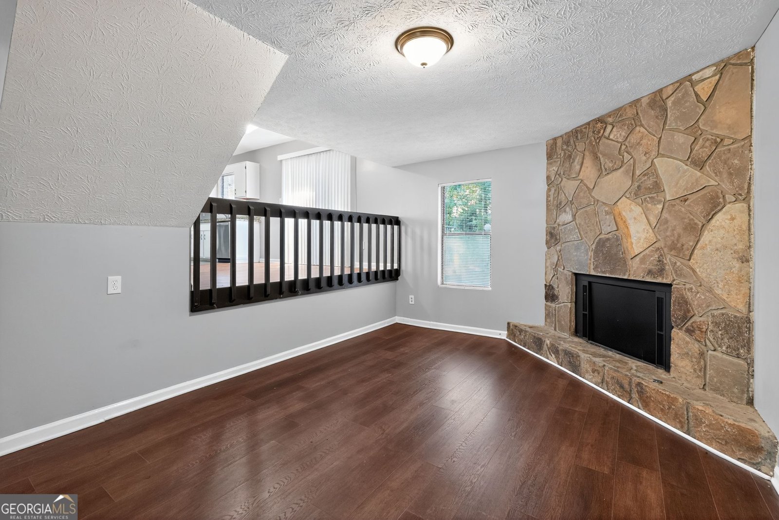 5123 Woodbridge Trail Stone Mountain - 9