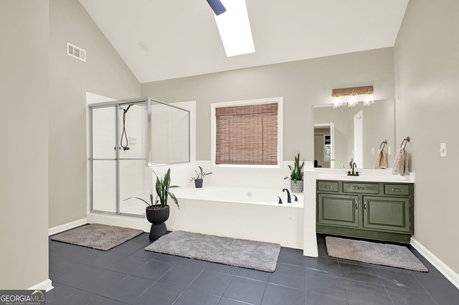 4393 Laurian Drive Kennesaw - 26