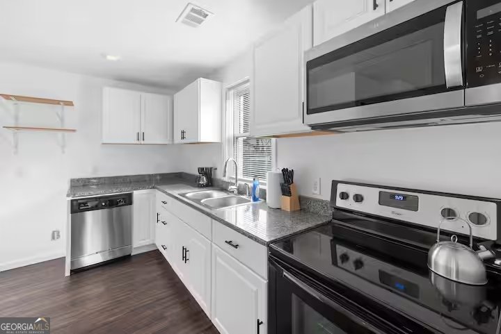 2533 Godfrey Drive Atlanta - 10
