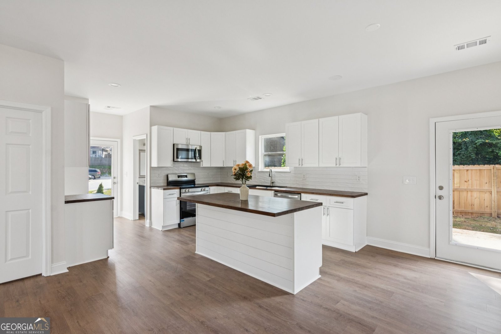 619 Elmwood Street Canton - 11