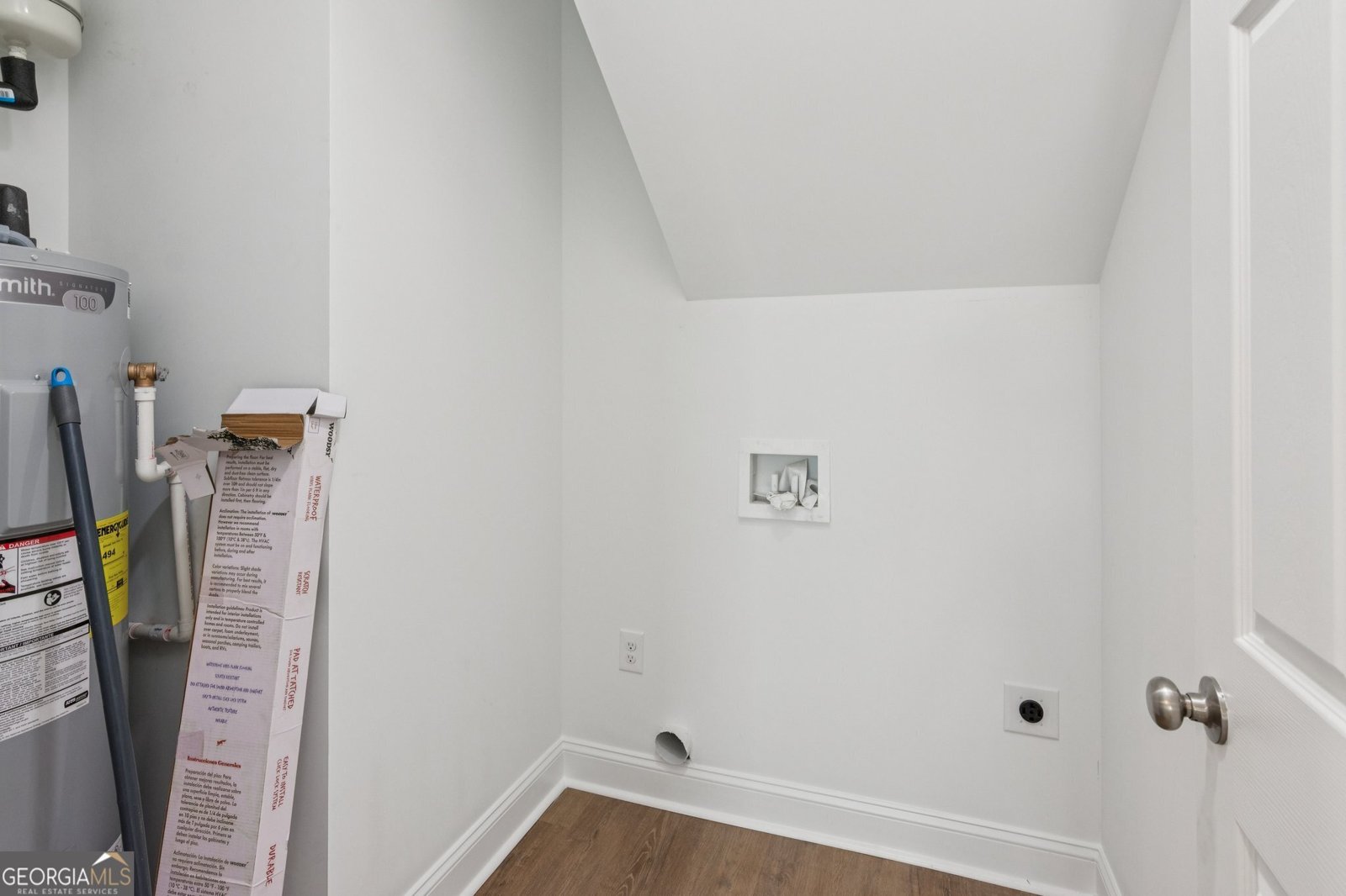 619 Elmwood Street Canton - 26