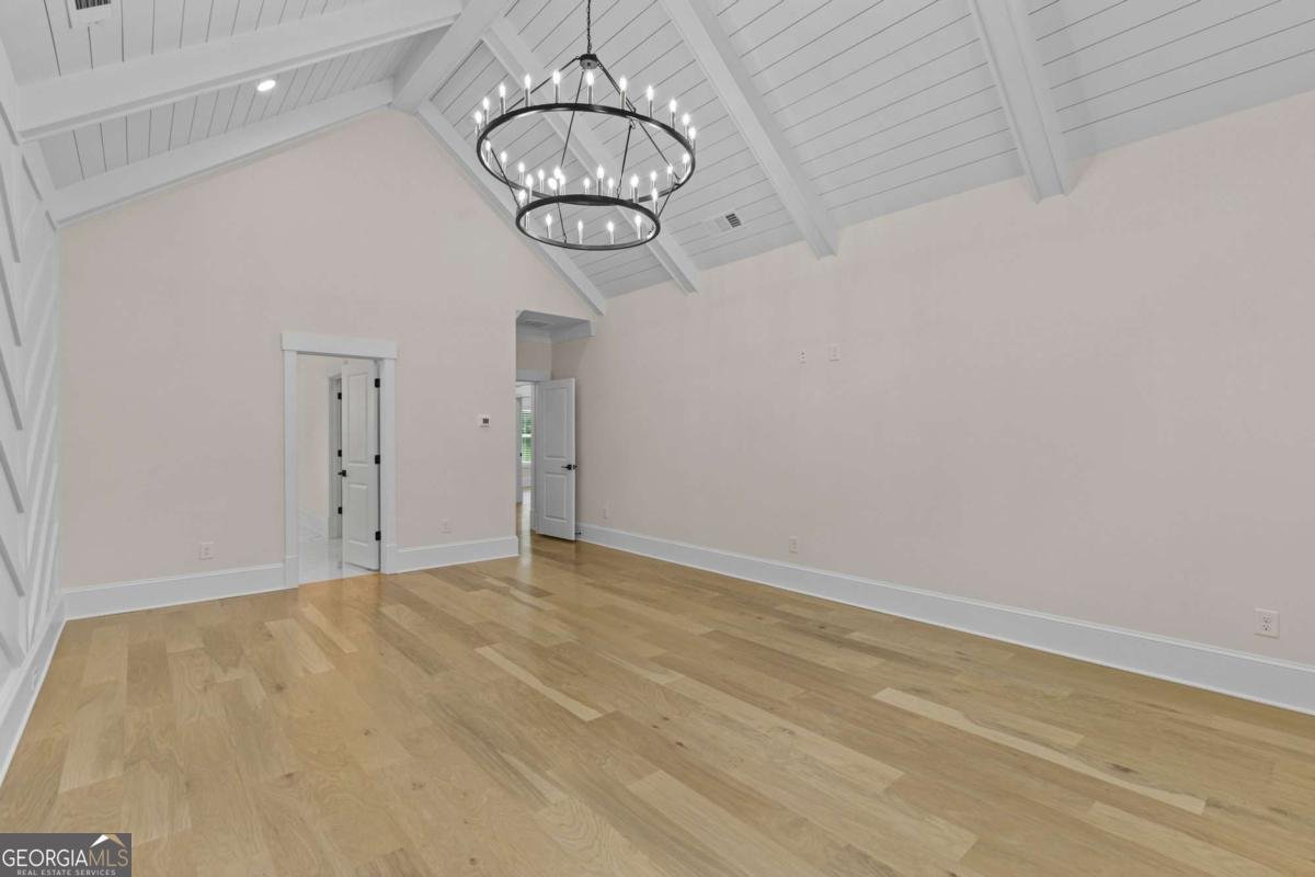 5 Olevia Street Winder - 42