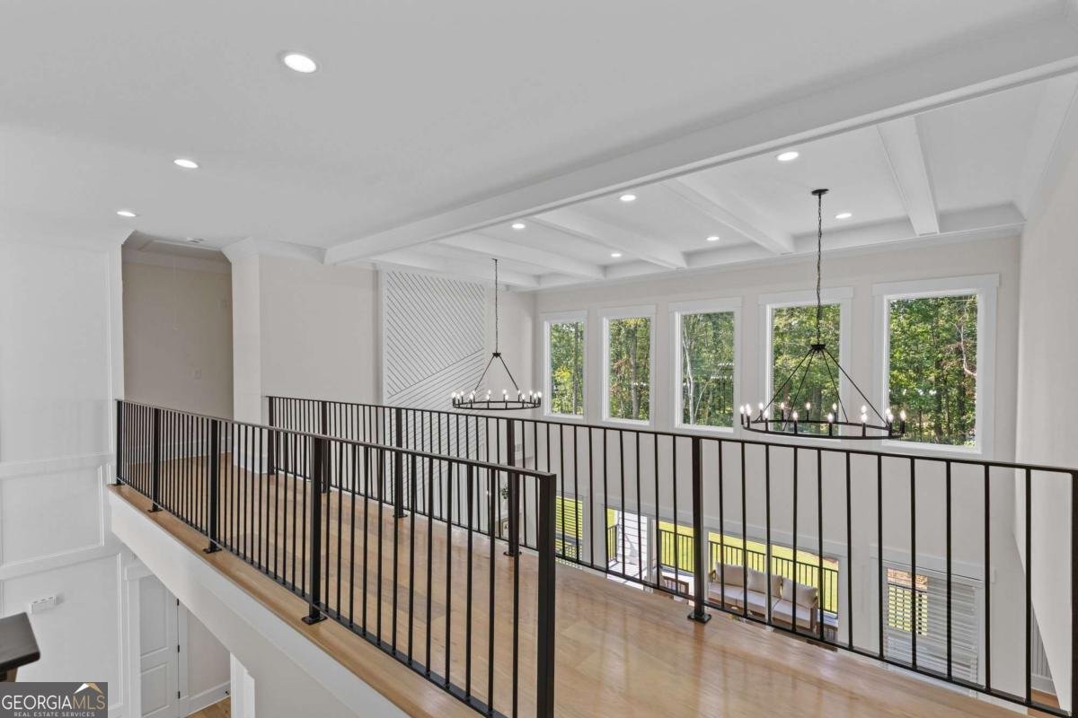 5 Olevia Street Winder - 52