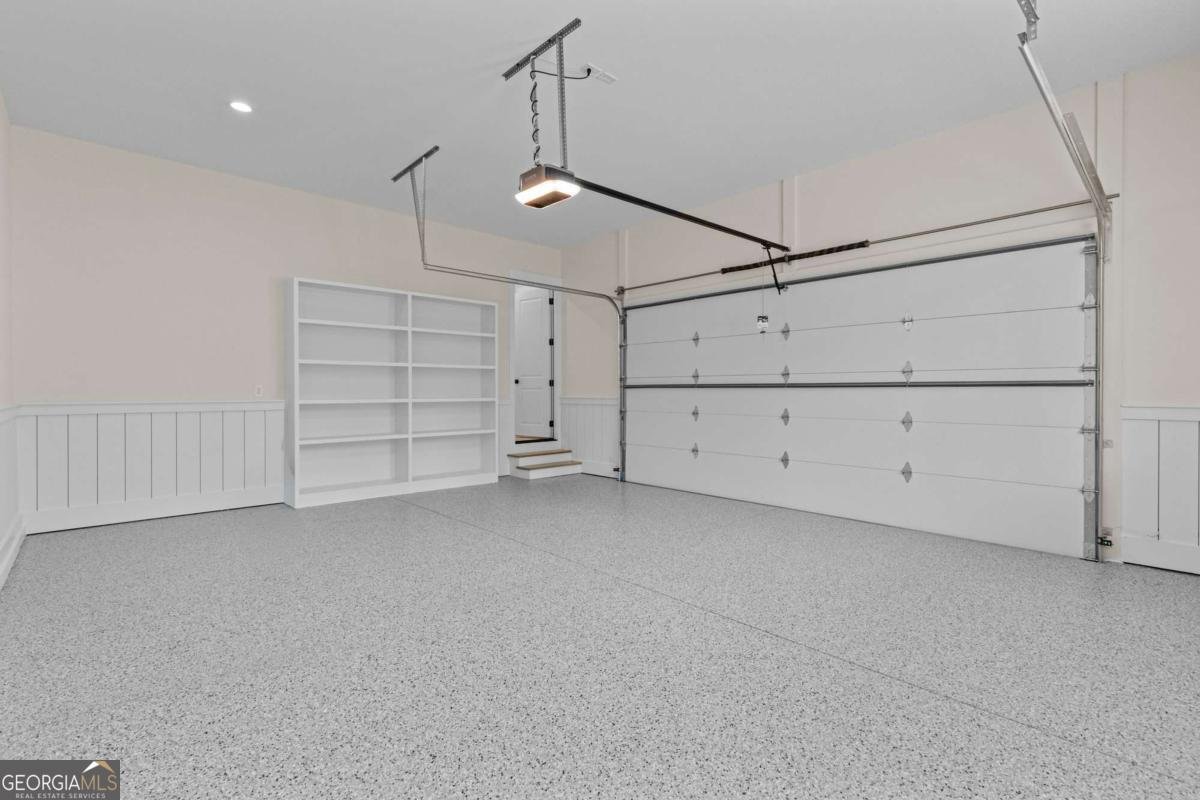 5 Olevia Street Winder - 84