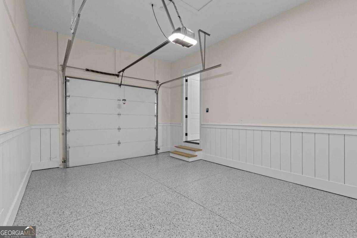 5 Olevia Street Winder - 86