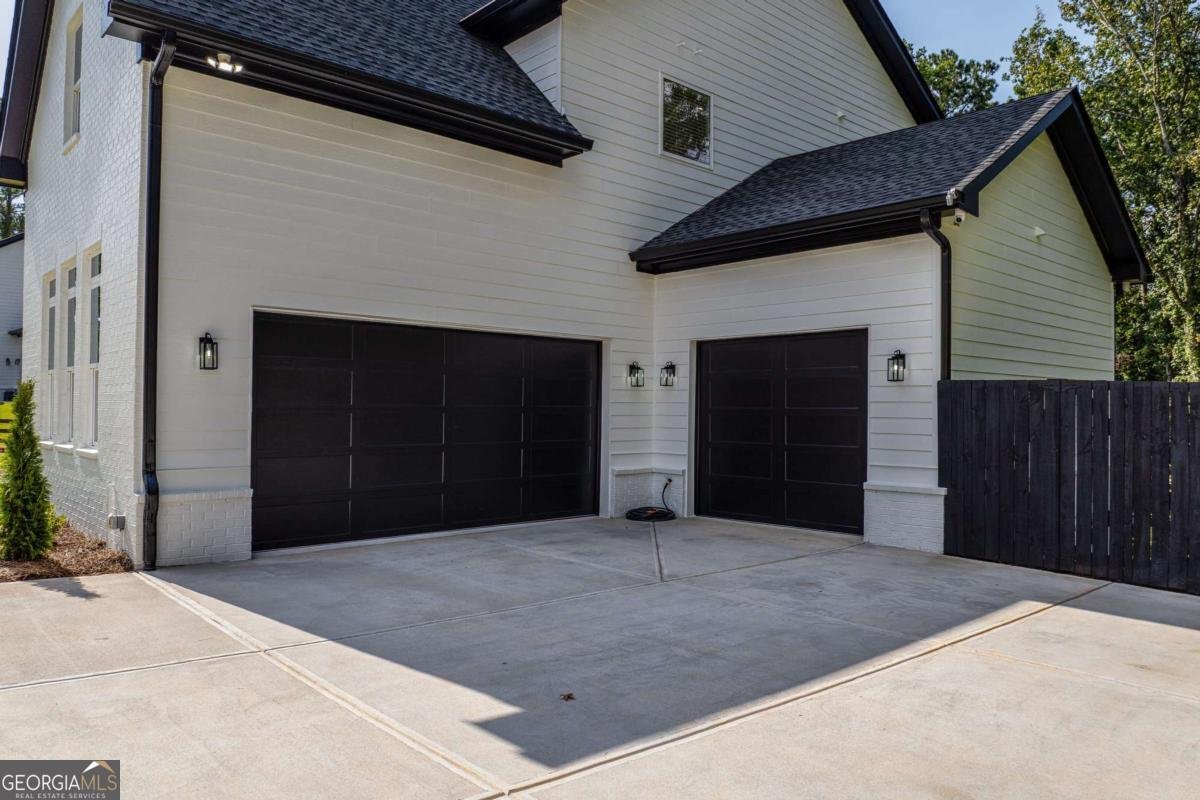 5 Olevia Street Winder - 92