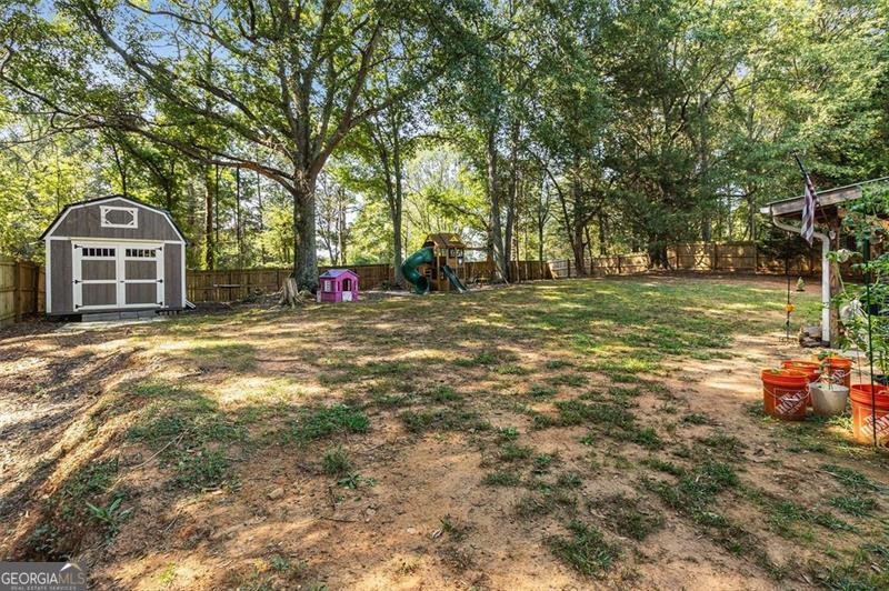 353 GLENMOOR Place Winder - 25