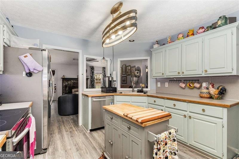 353 GLENMOOR Place Winder - 6