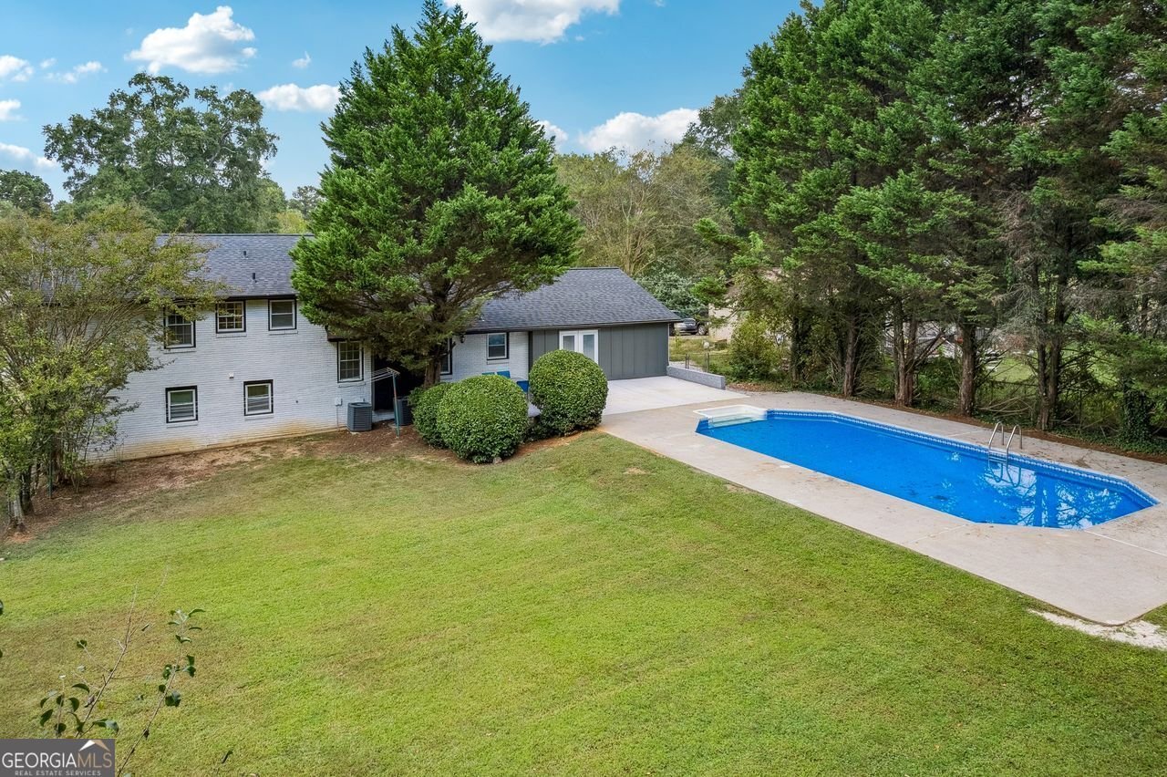 217 Sandra Drive Lilburn - 2