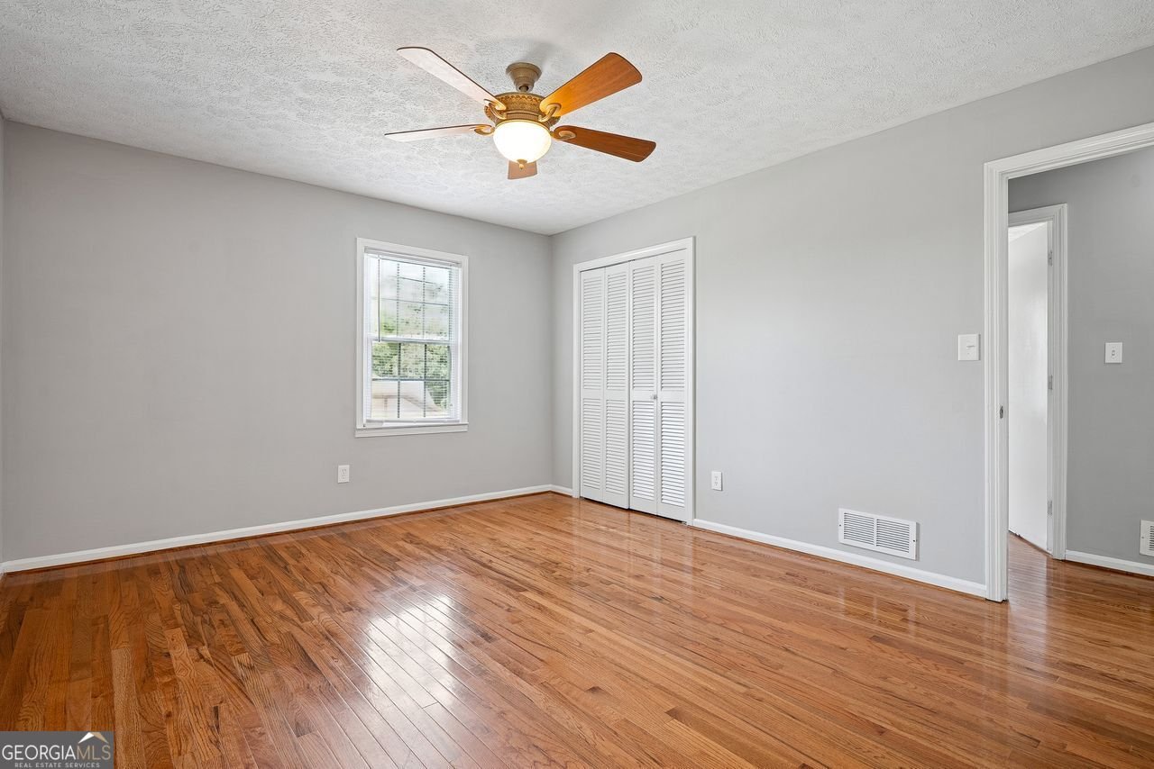 217 Sandra Drive Lilburn - 33