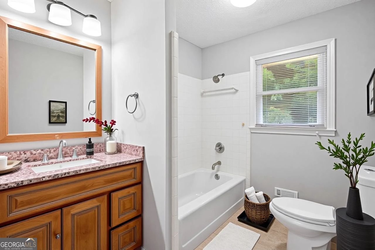 217 Sandra Drive Lilburn - 66