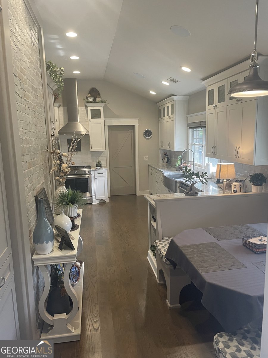 6335 Cherry Tree Lane Sandy Springs - 14
