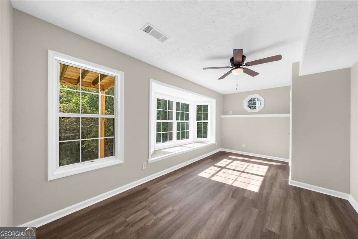 4827 Daintree Court Flowery Branch - 36