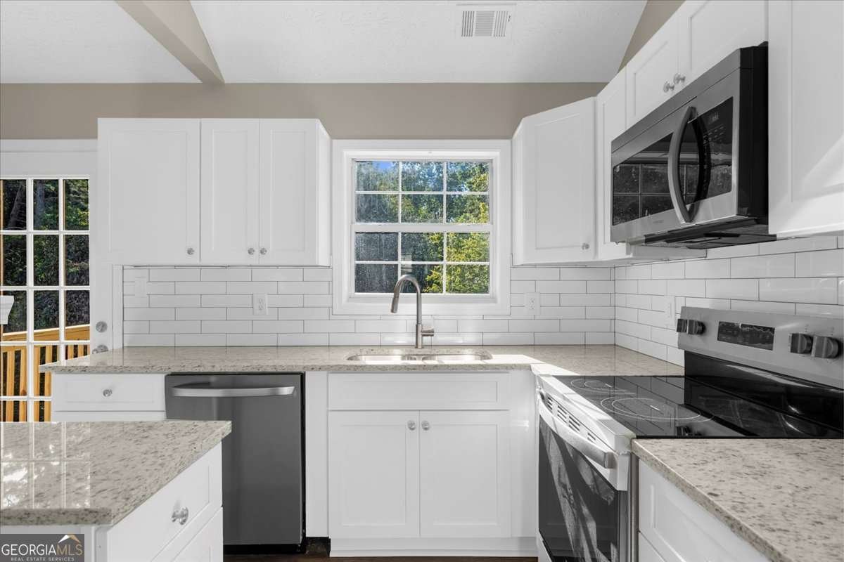 4827 Daintree Court Flowery Branch - 4