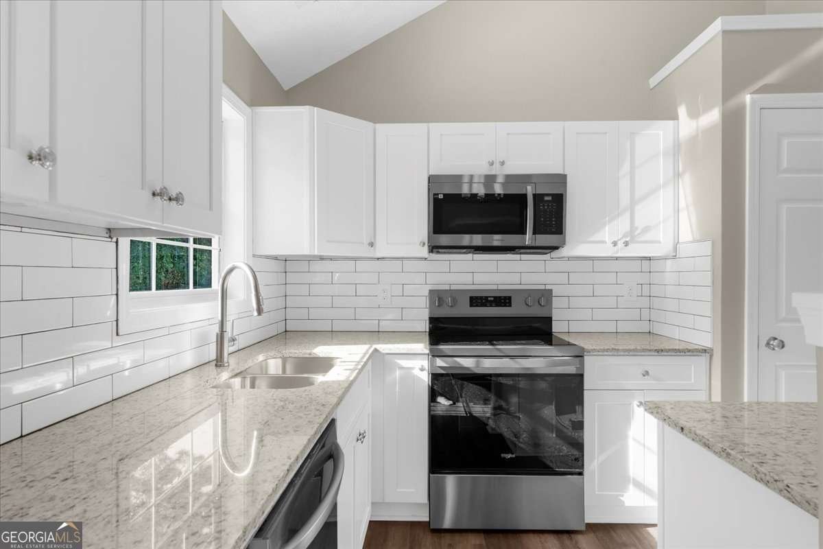 4827 Daintree Court Flowery Branch - 9