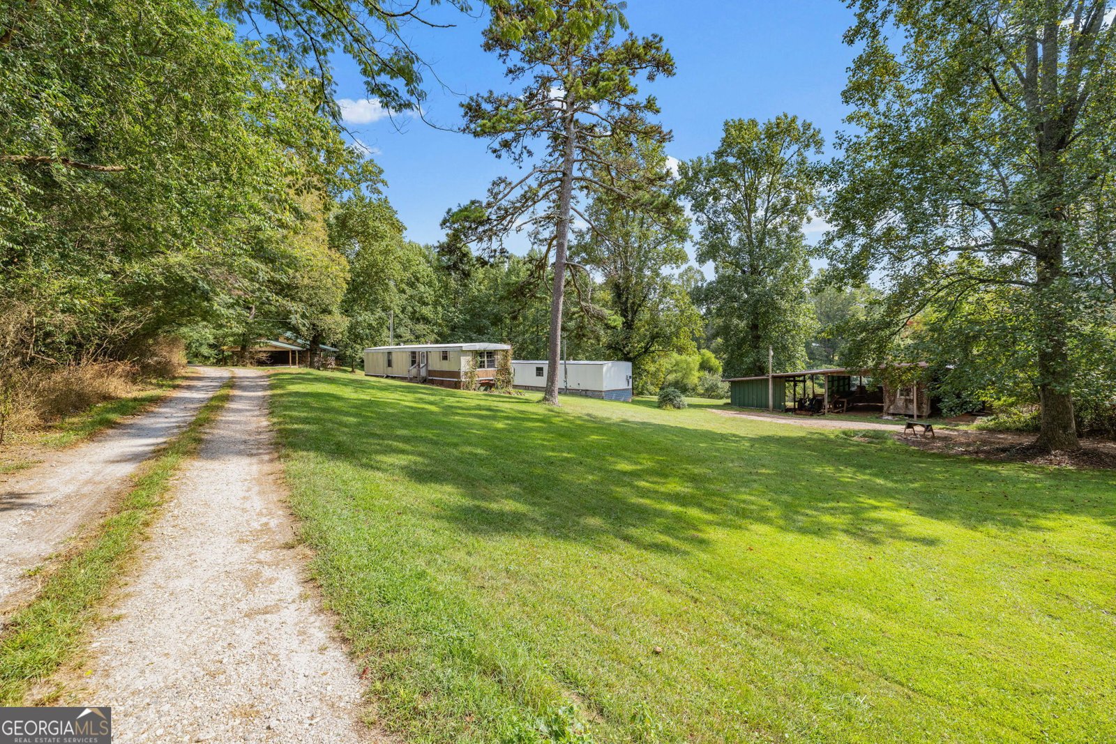 1386 441 Old Hist Highway Clarkesville - 1