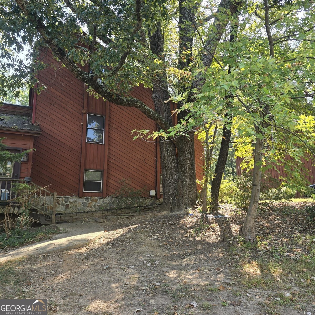 6511 Gordon Hills Drive Mableton - 1