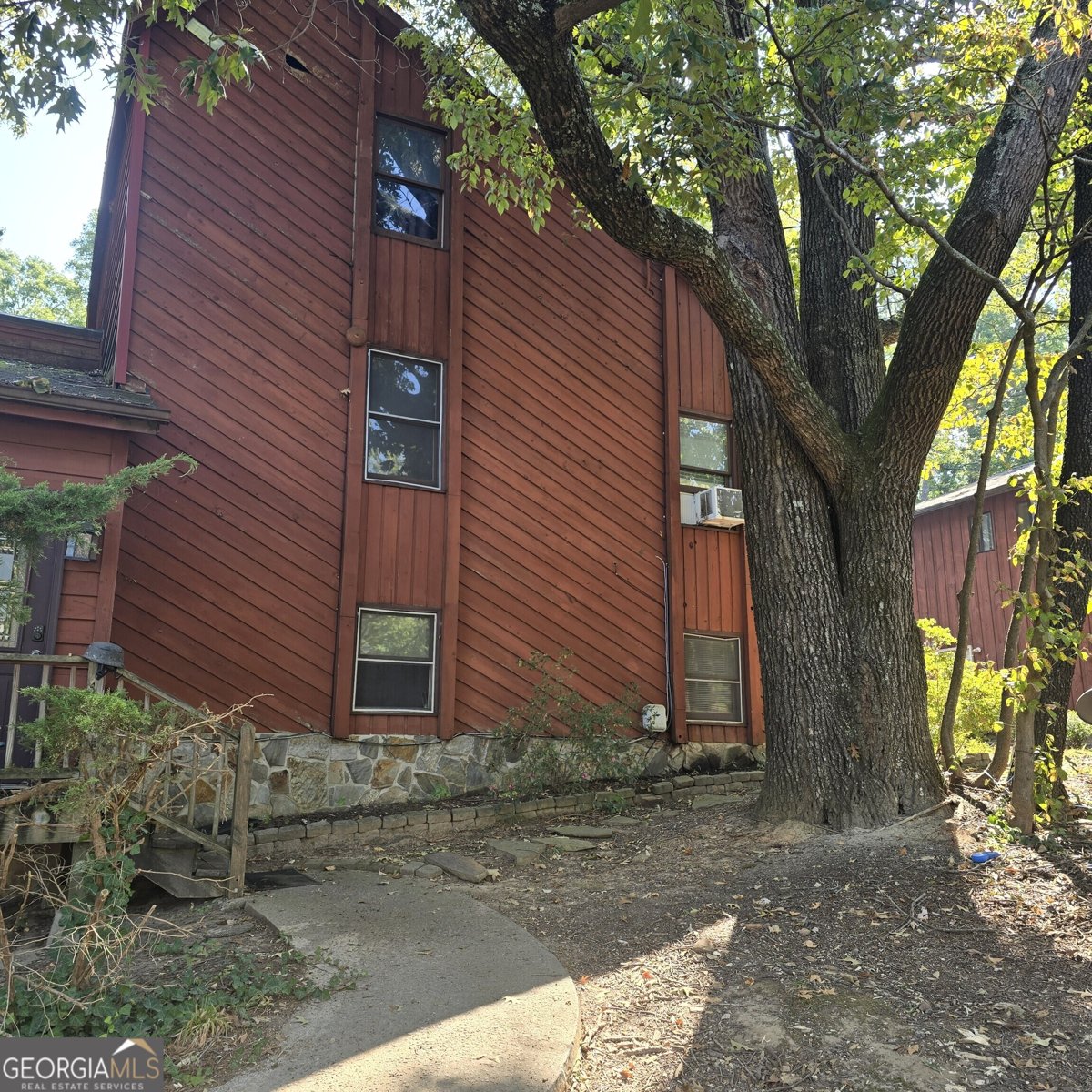 6511 Gordon Hills Drive Mableton - 2