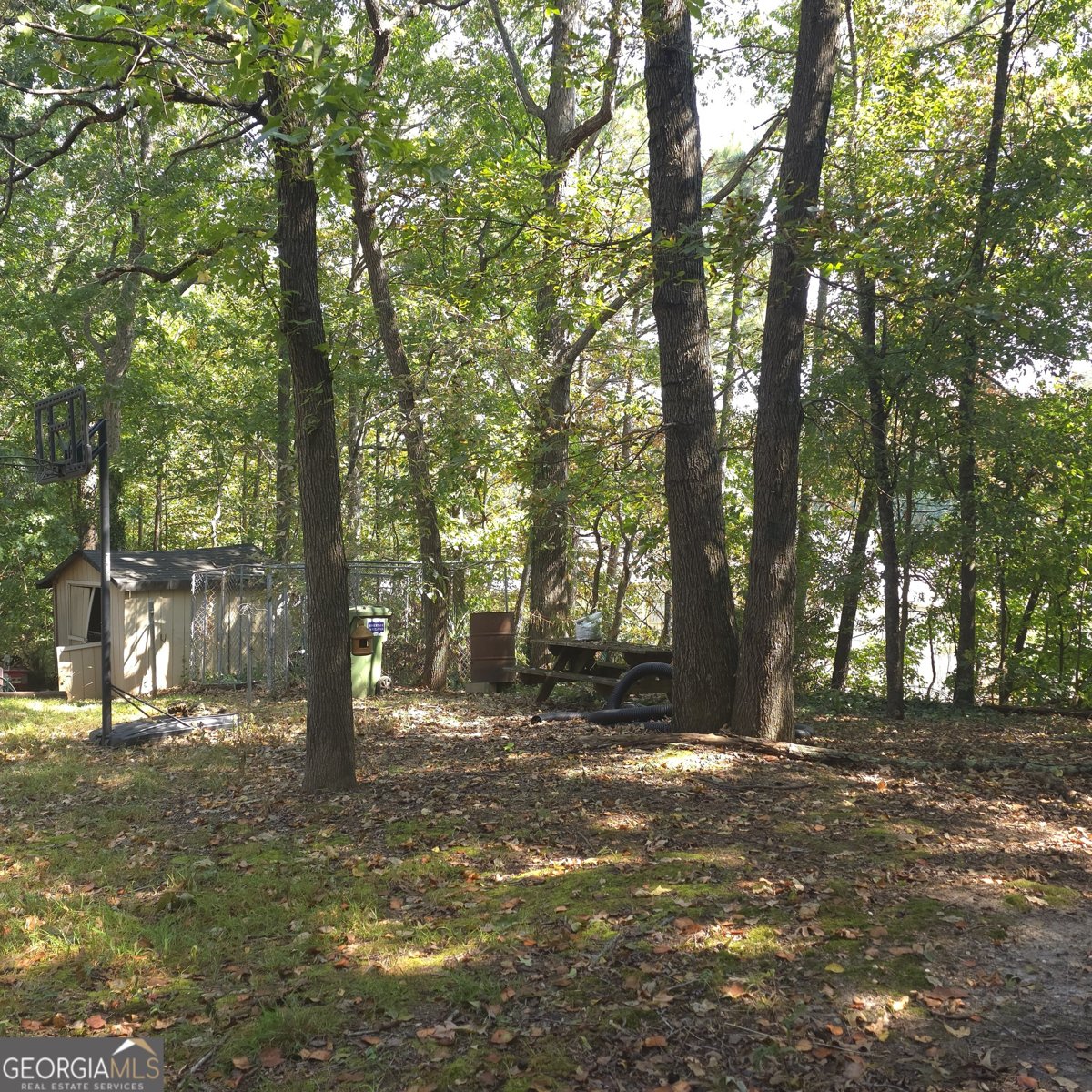 6511 Gordon Hills Drive Mableton - 43
