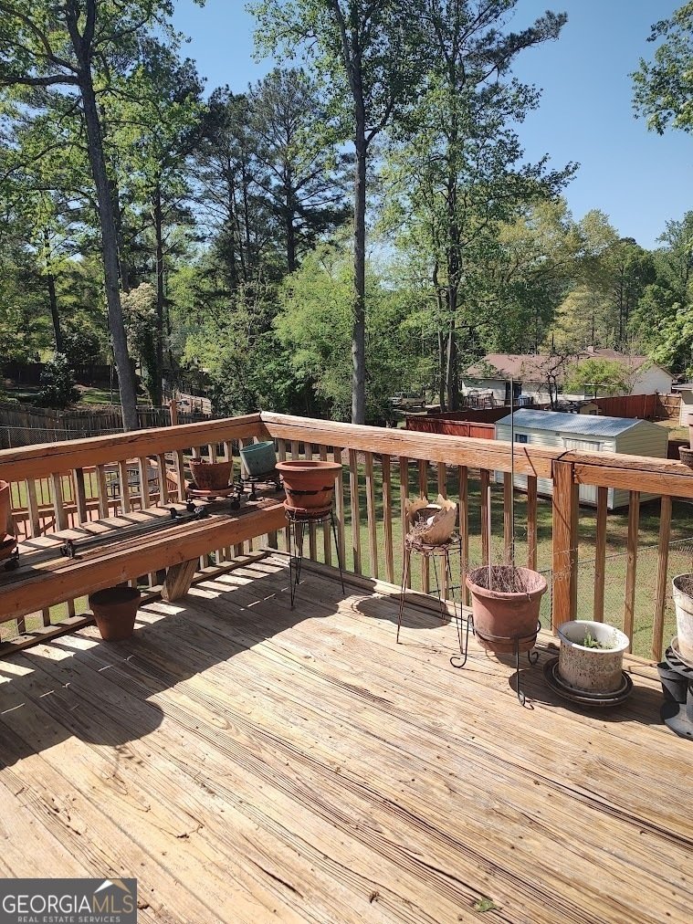 182 Iris Court Riverdale - 2
