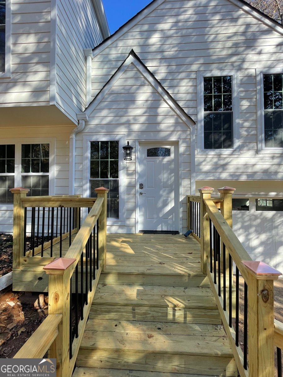 2570 Rocky Springs Drive Marietta - 2
