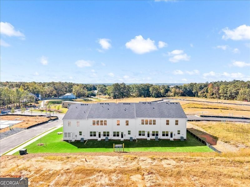 2002 FALL HARVEST Drive Macon - 43