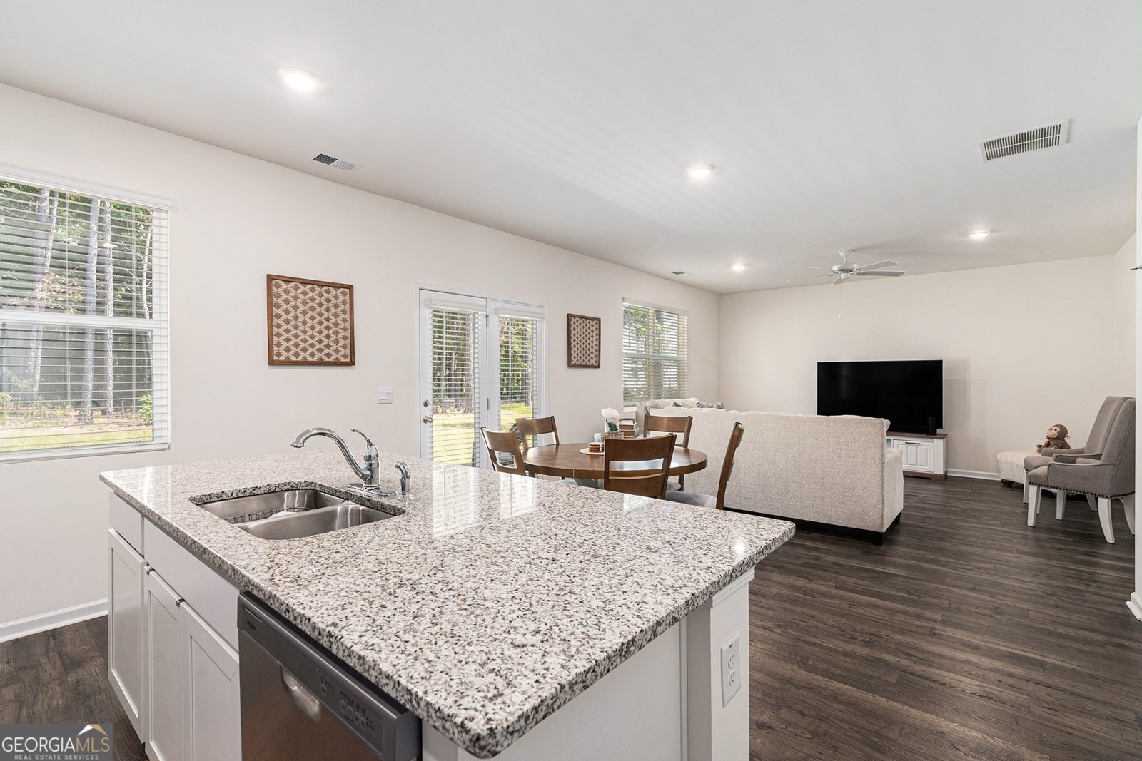 258 Friendship Oak Way Hampton - 9