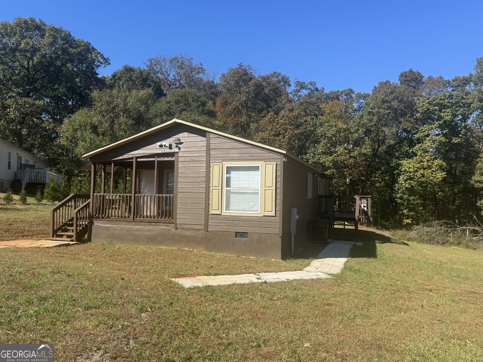 9 Dons Court Royston - 40