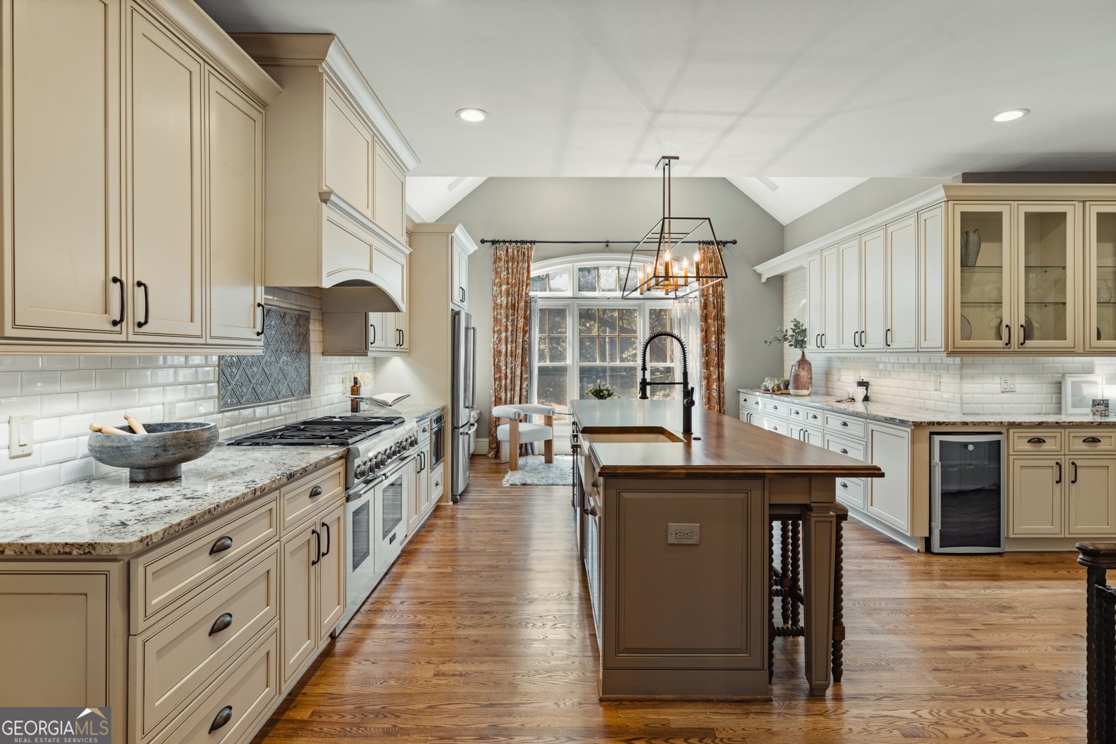 2813 Roxboro Road Atlanta - 12