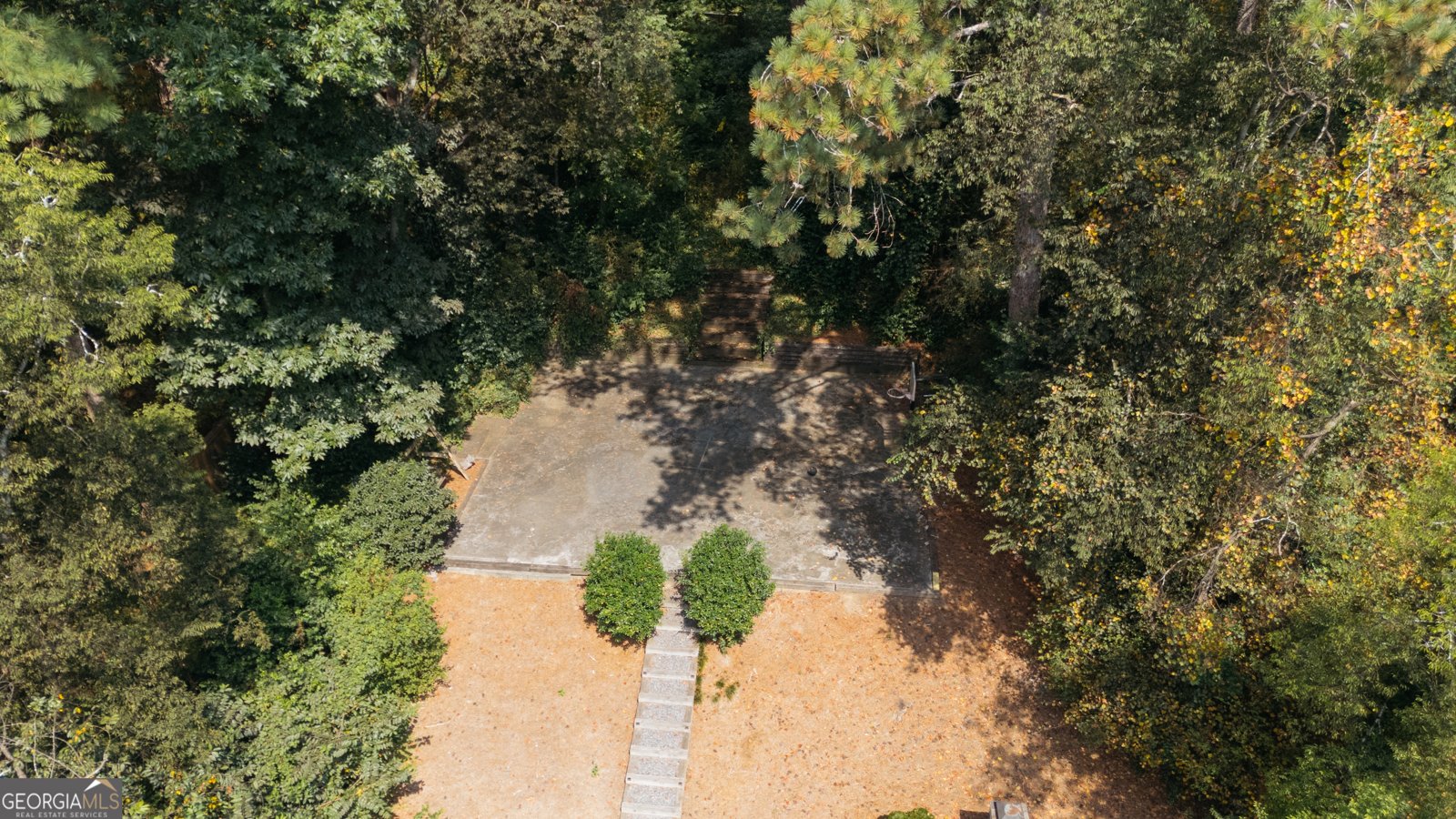 2813 Roxboro Road Atlanta - 2
