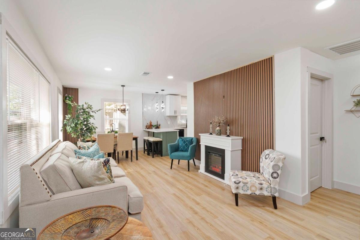 2793 Gresham Road Atlanta - 4